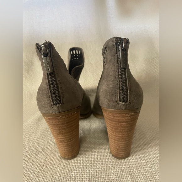 Vince Camuto Fileana boot - Picture 7 of 10